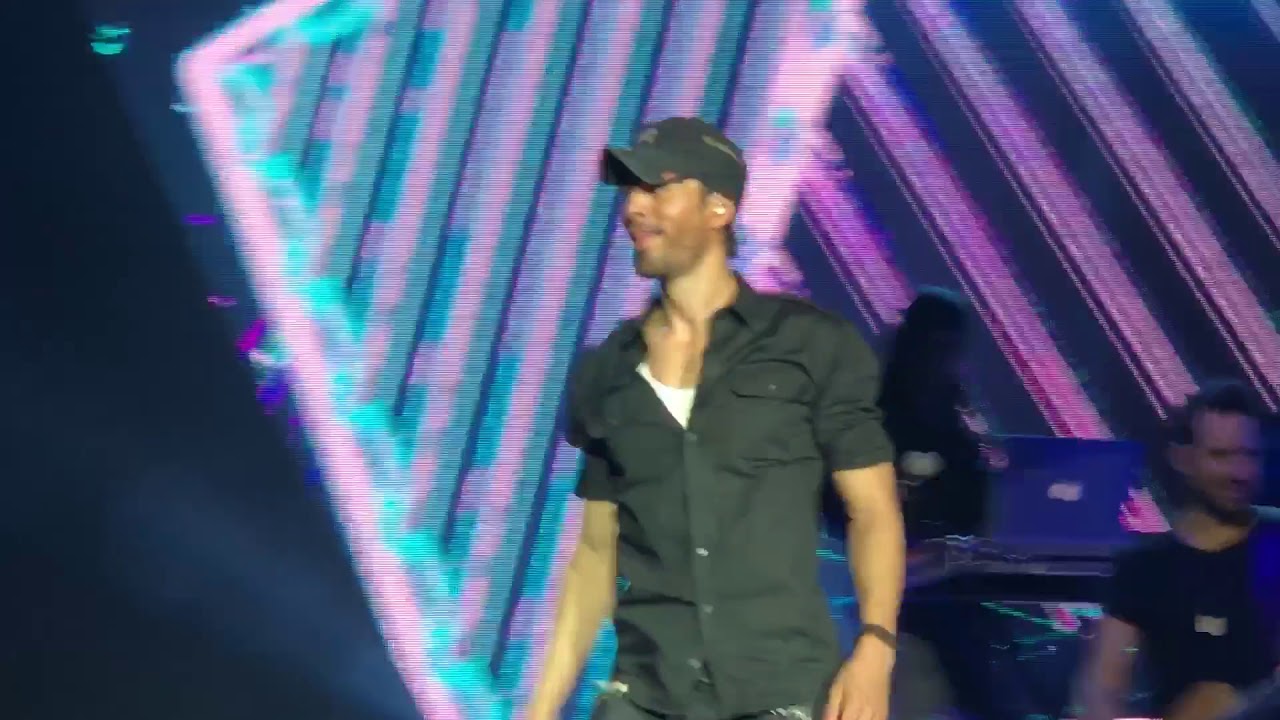 Be with you - Enrique Iglesias @ São Paulo 05 Abril 2018