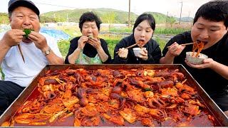 Жареный осьминог-паутина, свиная грудинка с лапшой удон - кулинарное шоу Мукбанг