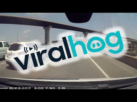 Broken Down Car Pushed Along Interstate || ViralHog