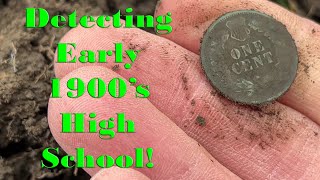 Metal Detecting Finds Old Coins & Silver at Early 1900's School - Equinox 600