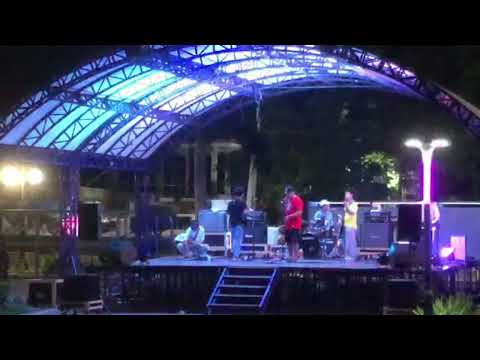 InsideOut band perform🤟🏻🤟🏻👍🏻