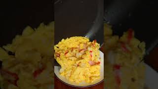 5-minute scrambled eggs recipe #早餐 #streetfood #sandwich #buns