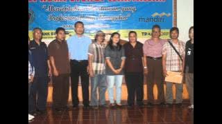 Hymne PWI ( Persatuan Wartawan Indonesia ).wmv