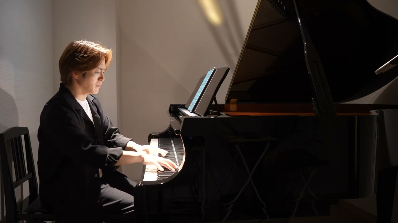 【駅前ピアノ】ドビュッシー 月の光｜米津真浩