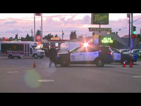 Spokane police assisting WSP with 'armed situation' at 2nd Ave. and Walnut St.