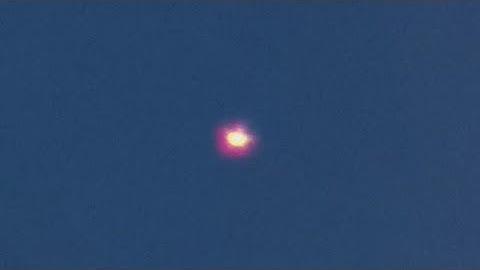 Flashing Plasmoid Anomaly p1 11/01/17 6:24pm EST.