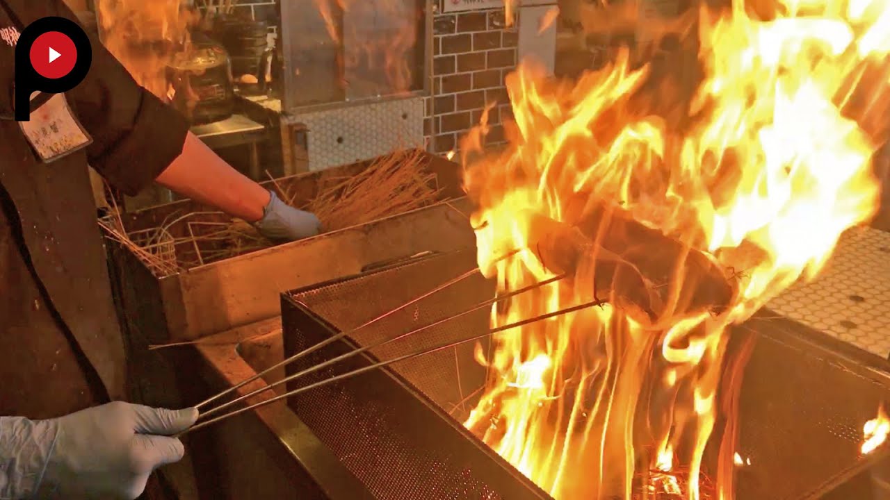 【鰹の藁焼き】明神丸 Local cuisine of Kochi: Bonito grilled over a straw fire ...