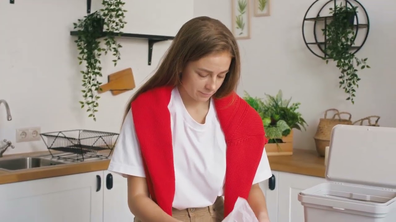 Edukacja ekologiczna – segregacja odpadów. Co wrzucamy do niebieskiego pojemnika?