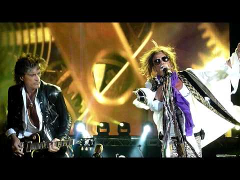 Aerosmith - Love In An Elevator HD - Venezia 2010