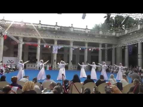 ფლორენციის წმ. ნინოს სამრევლოს ანსამბლი \" ნ ა ნ ი ლ ა \" . ცეკვა ქართული.