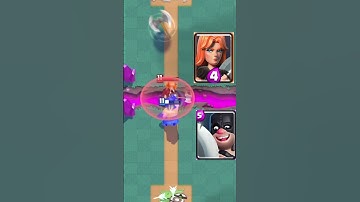 Valkyrie🆚Executioner #clashroyale #supercell #shorts