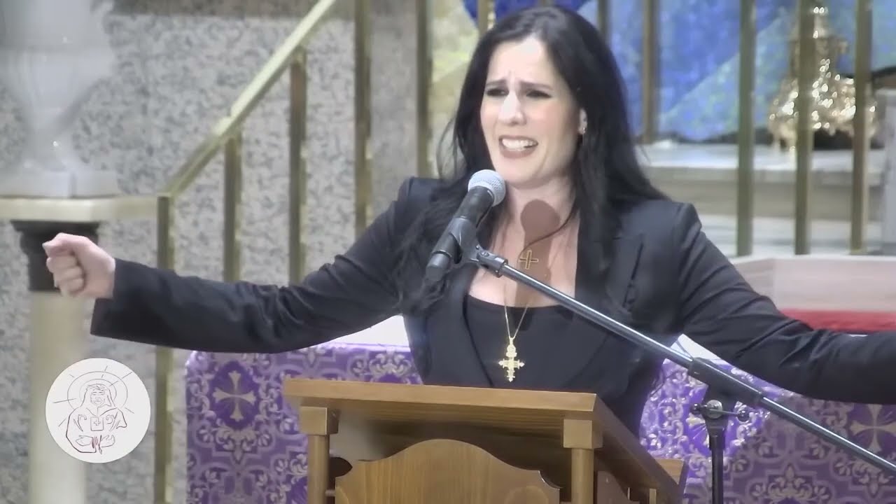 DIANA NAVARRO Himno MEDINACELI  