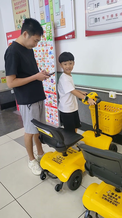 impromptu outing with the boss's son🤭