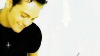 Video thumbnail of "tiziano ferro- alucinado"