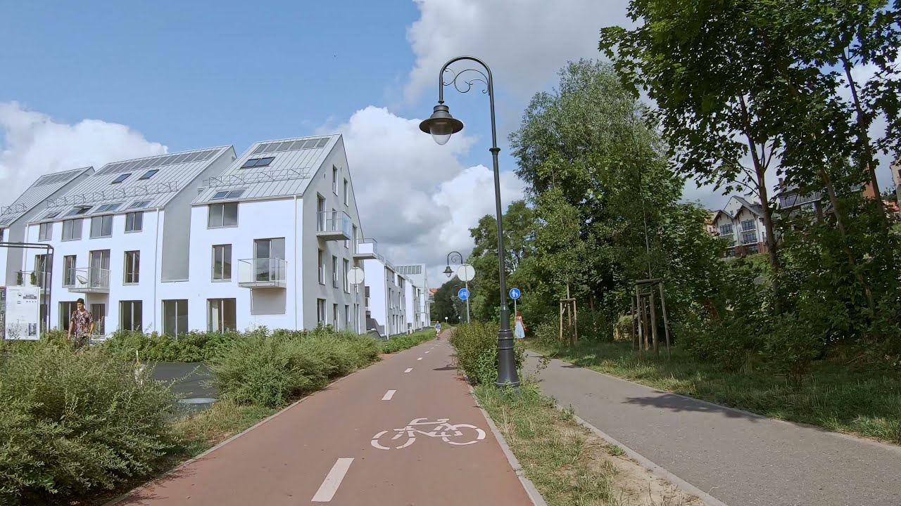 Cycling through Vilnius Paupys district