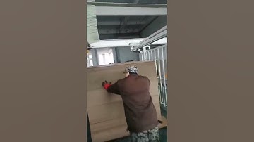 Automatic large gantry stacker machine #cartóncorrugado #corrugatedline