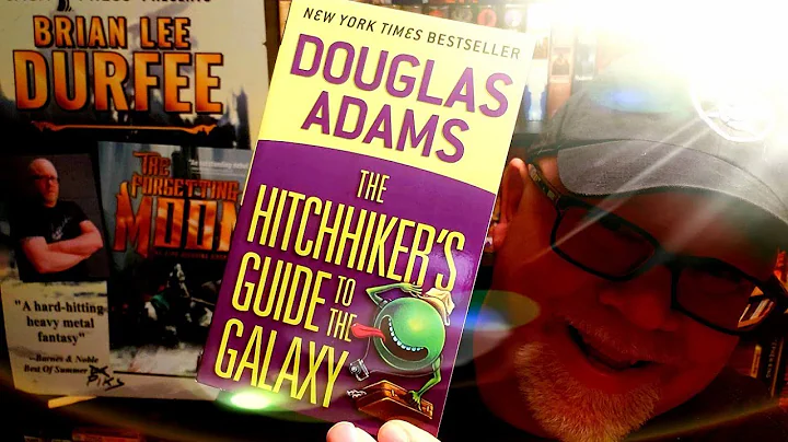 THE HITCHHIKER'S GUIDE TO THE GALAXY / Douglas Ada...