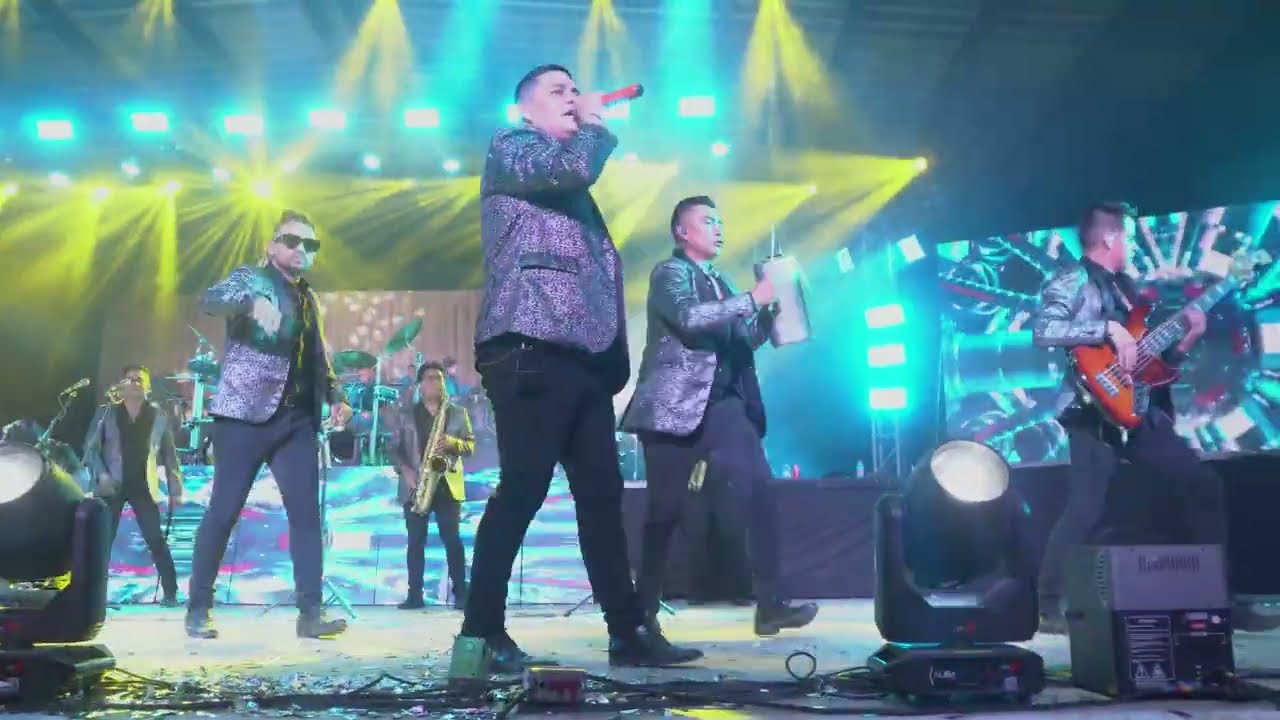 Popurrí de Fiesta En Fiesta (𝗘𝗻 𝗩𝗶𝘃𝗼 𝗱𝗲𝘀𝗱𝗲 𝗙𝗲𝗿𝗶𝗮 𝗫𝗺𝗮𝘁𝗸𝘂𝗶𝗹 𝟮𝟬𝟮𝟰) - Master Kumbia