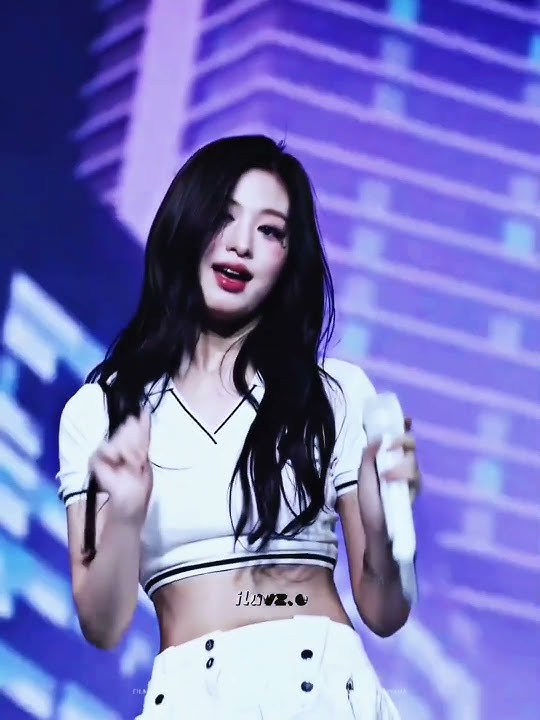 loved you dangerously #ahyeon #babymonster #capcut#charlieputh #capcutedit#kpop#kpopidol#highquality