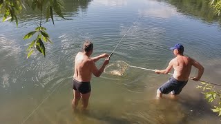 Душевная рыбалка с ночевкой на юге. Рыбалка на Днестре.. Fishing