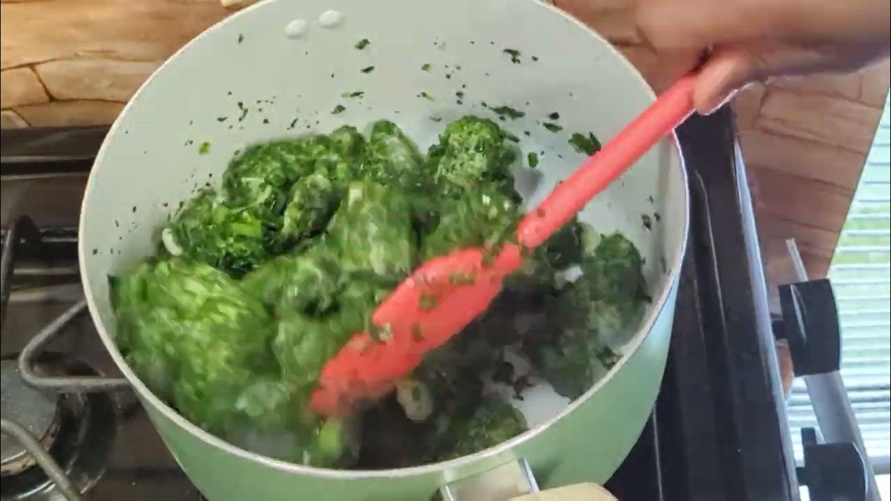 Comment Cuisiner les Épinards Surgelés/ How to cook Frozen Spinach YouTube