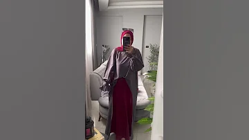 وانا مستنيه البنات اللي بتدور ع لبس شيك ومحتشم تعملي فولو Fahsion Fasionista اكسبلور بدون موسيق 