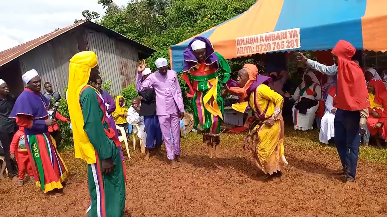 akurinu kunyito ni roho thutha wa kuriro ni mbura nene muno mwena wa murang'a