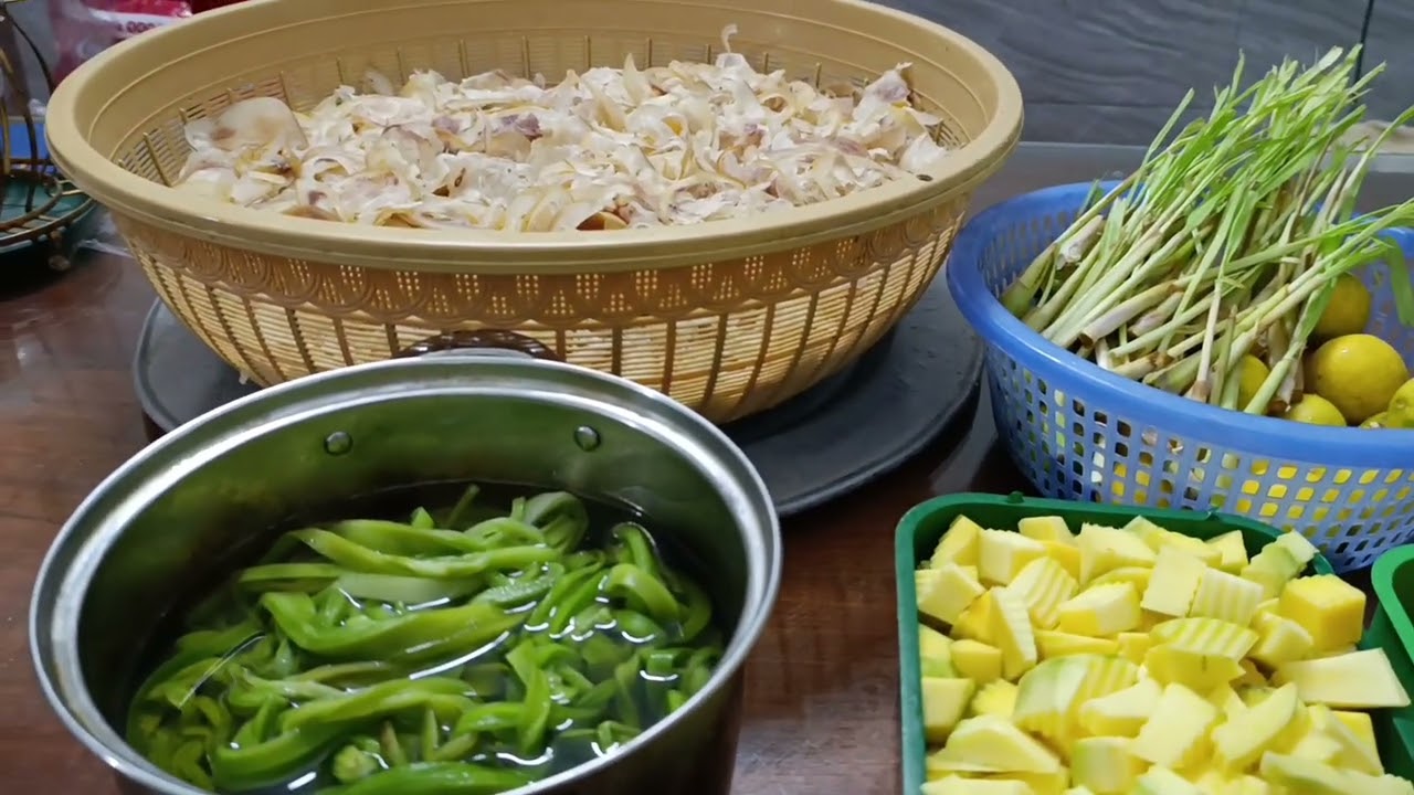 Nộm chân bò ngon không cưỡng nổi