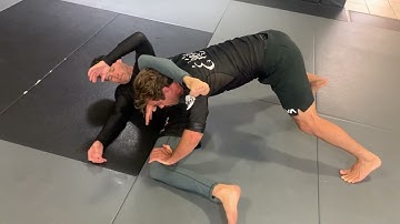 Over under pass no gi