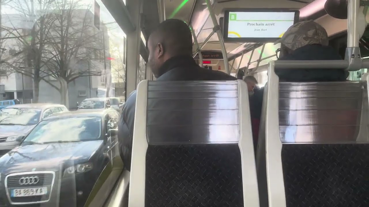 AZALYS A bord du Heuliez Bus GX 337 luminium n°2193 ligne B direction Sauvageau