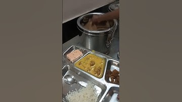 First day lunch at BITS PILANI 🤤 #bitsat #bitspilani #messfood #messfoodatbitspilani #mess