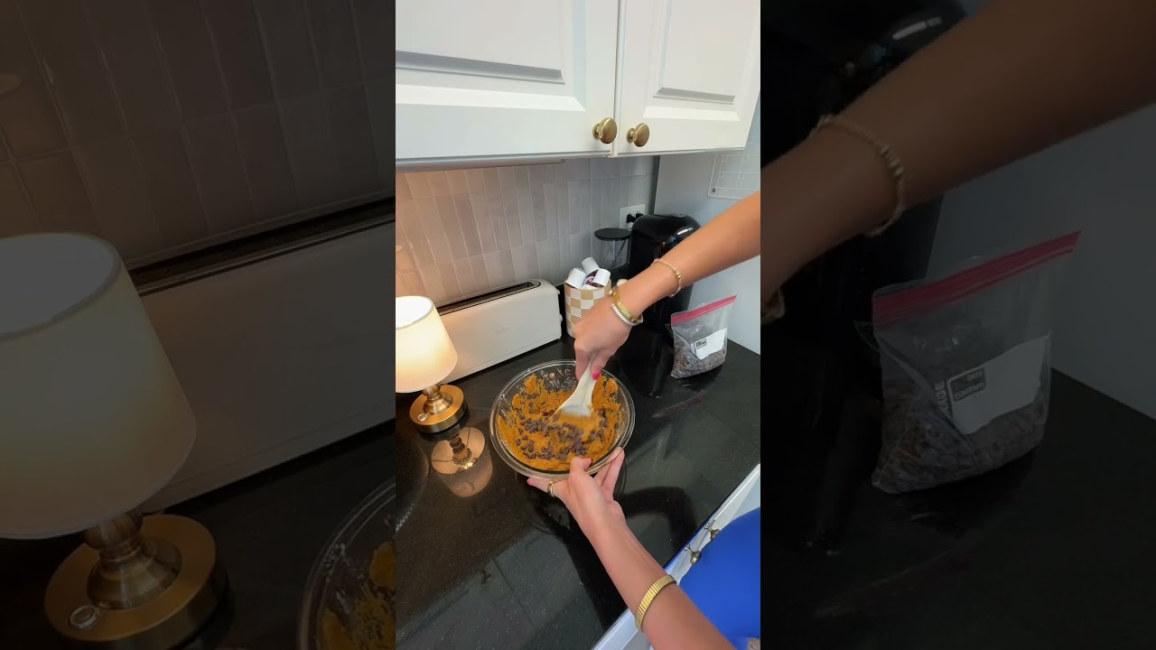 Мои глупые кексы, потому что их можно приготовить с закрытыми глазами, и они всё равно получатся ...