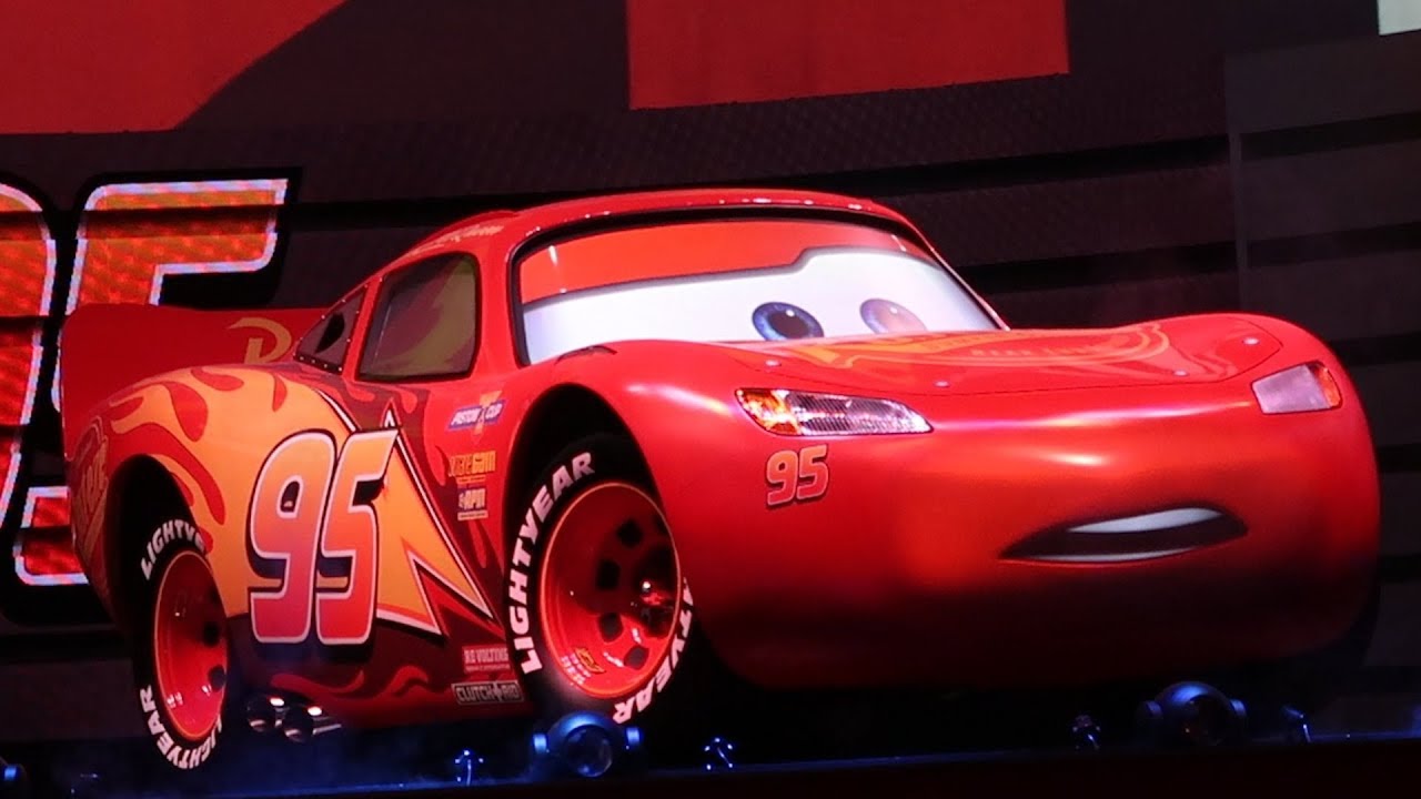 A Trip To Disney's Hollywood Studios For Lightning McQueen's Racing Academy!  