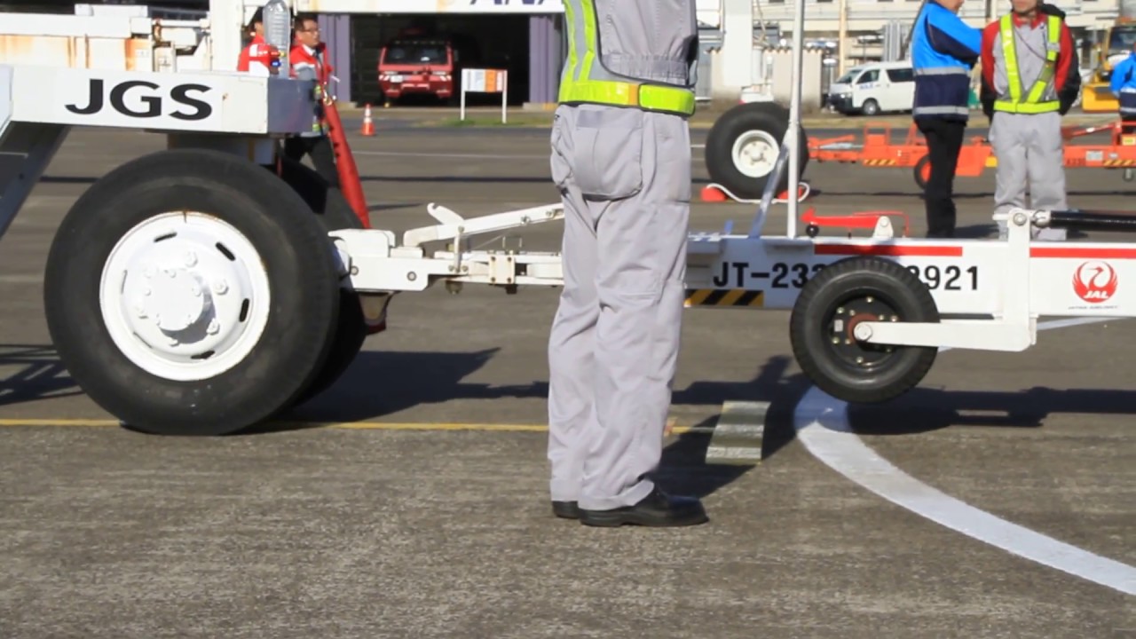 Jalとana 成田空港においてグランドハンドリング 第1回push Back競技会 を開催 トラベル Watch Youtube