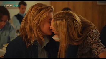 Chloe Grace Moretz Lesbian Kissing / Kiss Scene | Chloe Grace Kissing Scene | PART 2