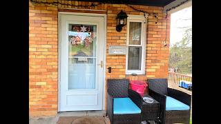 3102 Hazelhurst Avenue!