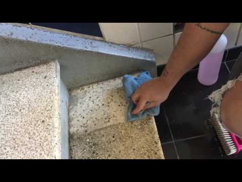 Vidéo: Comment nettoyer les tapis de la boue sèche : 9 étapes
