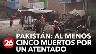 Pakistán | Al menos 5 muertos y 21 heridos en ataque contra vehículo policial