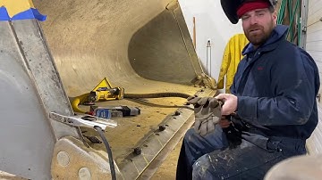 Loader Bucket Hardfacing