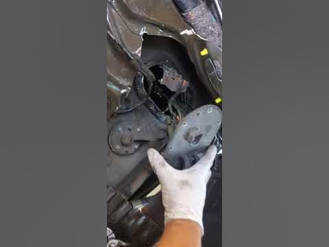 my 3rd gen 4runner fuel pump removal from rear seats july 29 2021(2