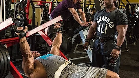 Dexter "The Blade" Jackson and Sergio Oliva Jr. Ch...