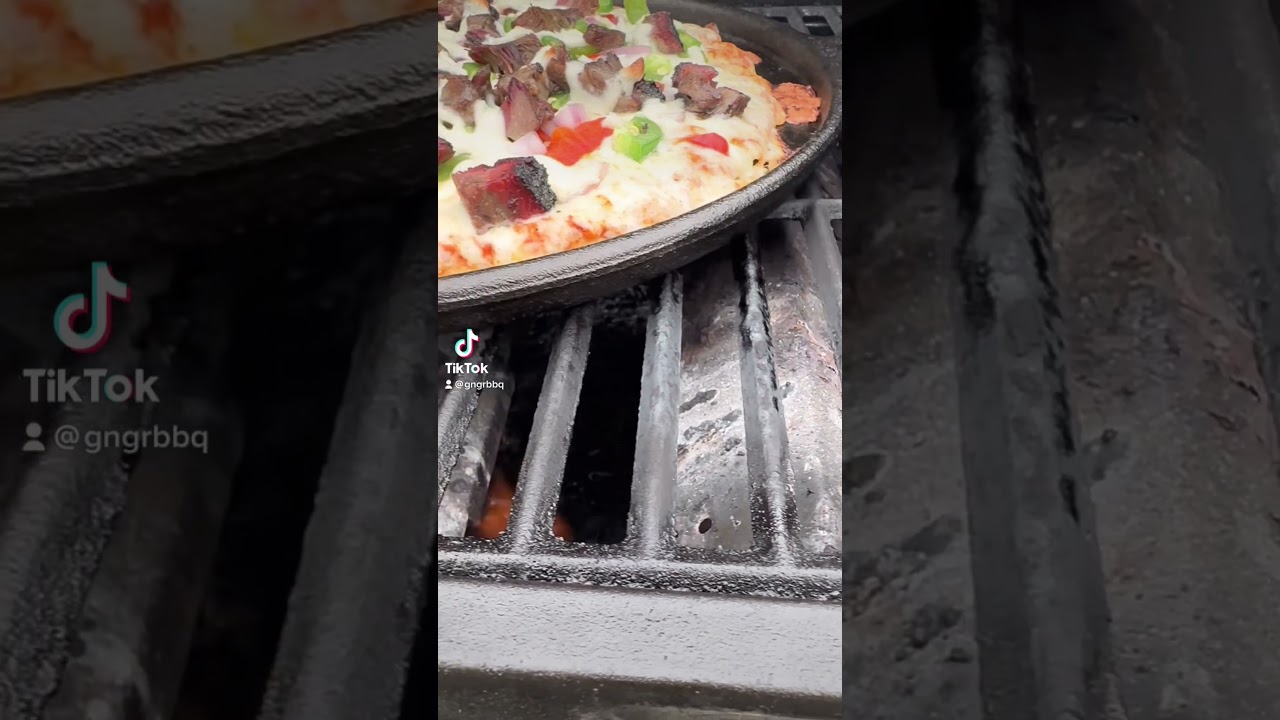 Cast iron pizza on the gas grill 😏 full video coming soon, stay tuned!
