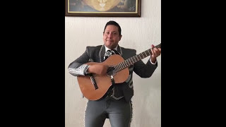 Video thumbnail of "Arturo Vargas con Guitarra Vivar | Instrumentos Vivar"