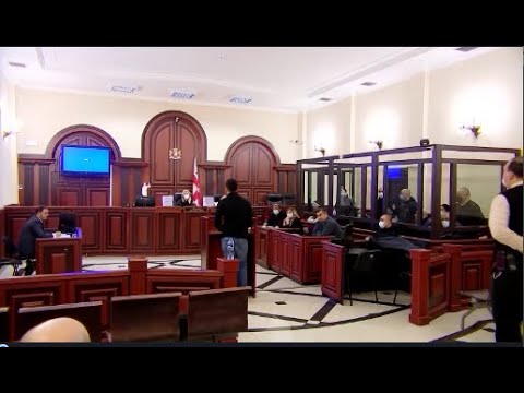 ხმაური 5 ივლისის სასამართლო სხდომაზე.  ბრალდებული  \"ფორმულას\" ჟურნალისტს დაემუქრა