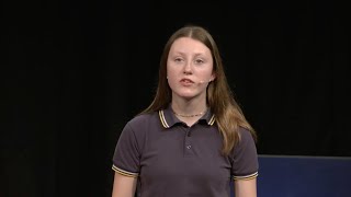 Exploring AI in Society | Alice ., Maia ., Maria ., Emilia . & Evie . | TEDxOxford High School GDST