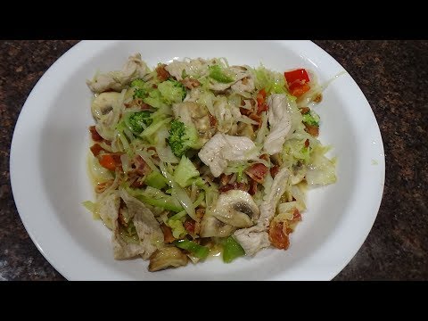 low-carb-pork-bacon-cabbage-stir-fry