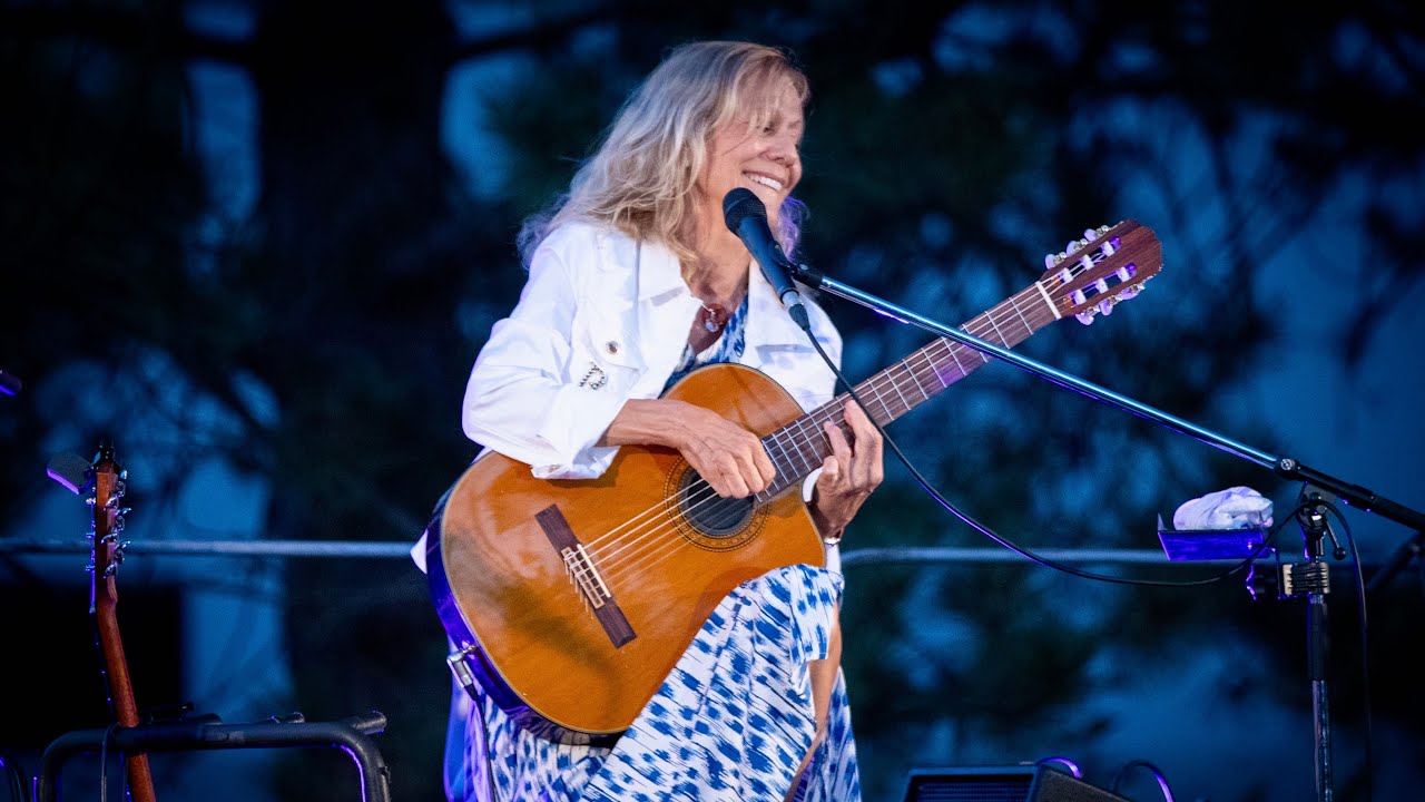 MAGICKÝ VEČER S LENKOU FILIPOVOU V HOTELI HVIEZDA 🎶💫 