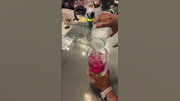 #Serene moment 🕯️🌷#@Flowershop007