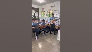 Coldplay - Yellow Cover Music Class Sir Tri Adinata