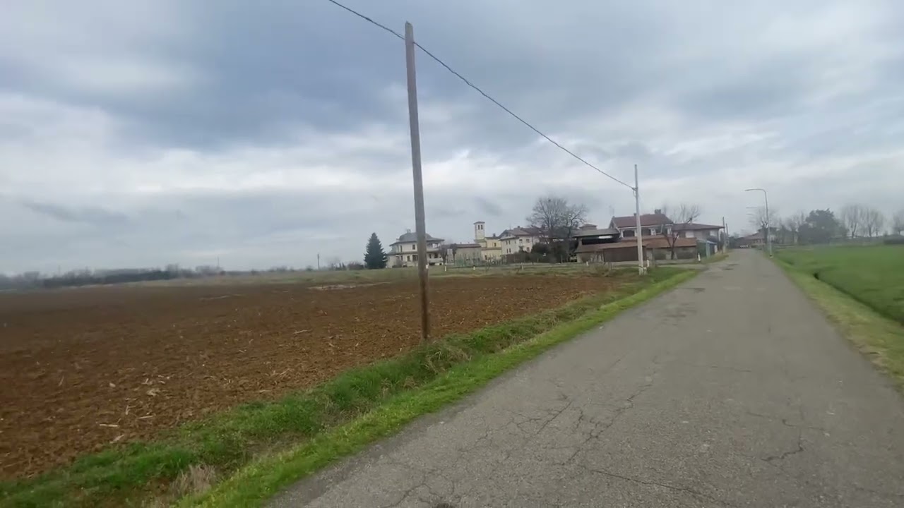 Chemin vers le tombeau de Mamma Rosa la voyante de Notre Dame des Roses 🌹 de San Damiano 1 er mars